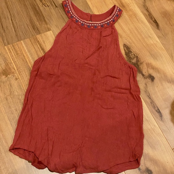 Embroidered top - Picture 1 of 4